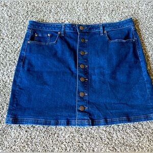Loft denim skirt